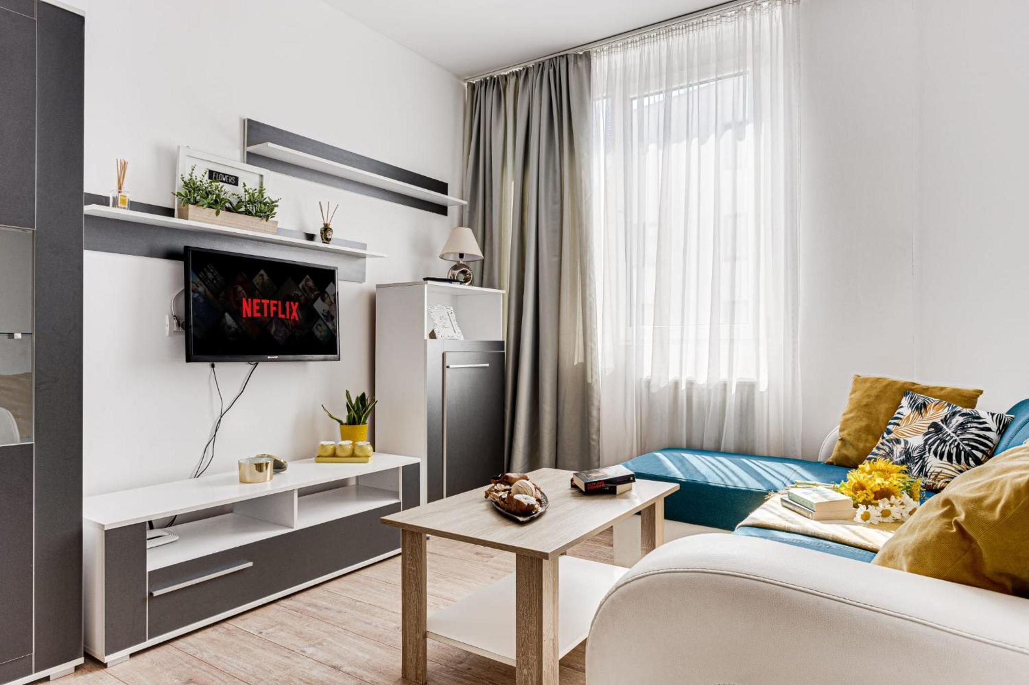 Dodi Blue Apartament Arad Buitenkant foto